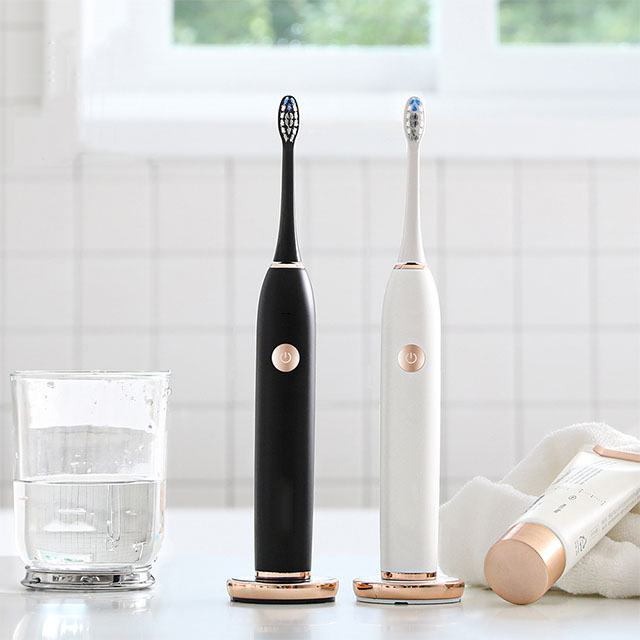 What are pros and cons of electric toothbrush?