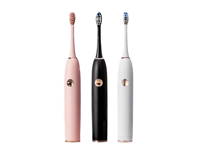 What are the advantages and disadvantages of electric toothbrush brushing compared with manual brushing?